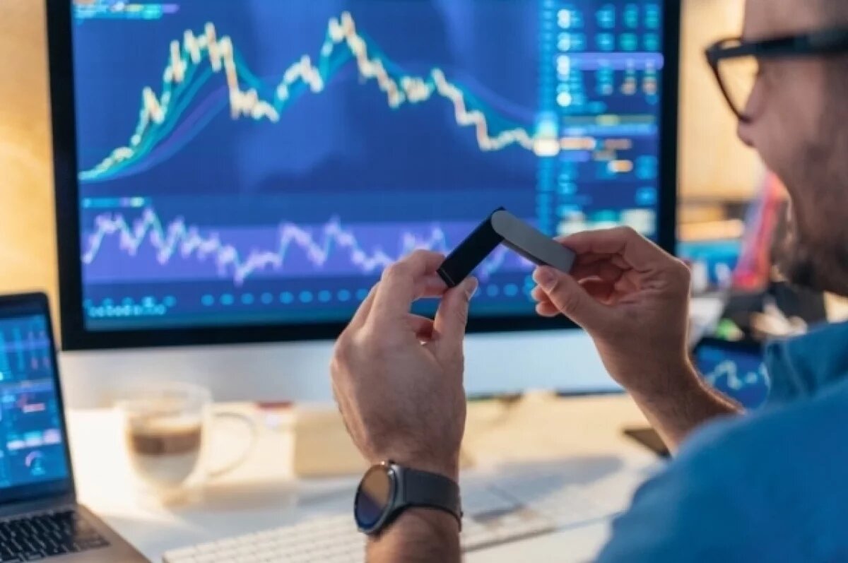    Кибер-размах.