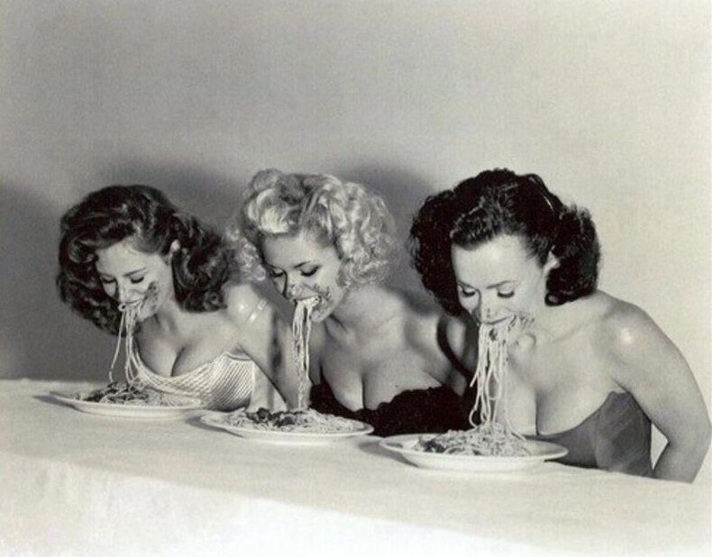 Лидеры в Десятке. Они называли его Macaroni. Конкурс по поеданию спагетти среди девушек