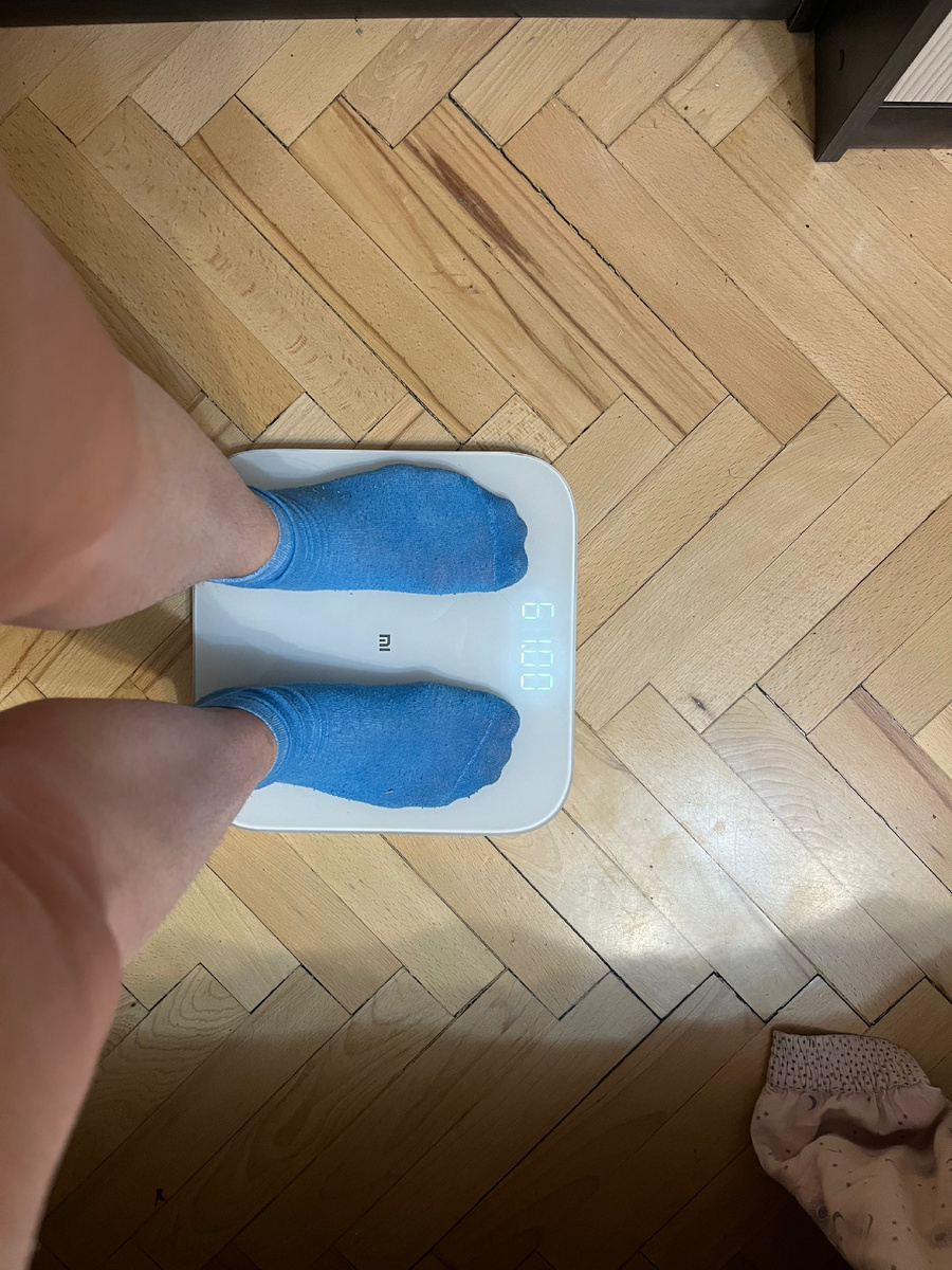 Холодный пот побежал по спине в этот момент