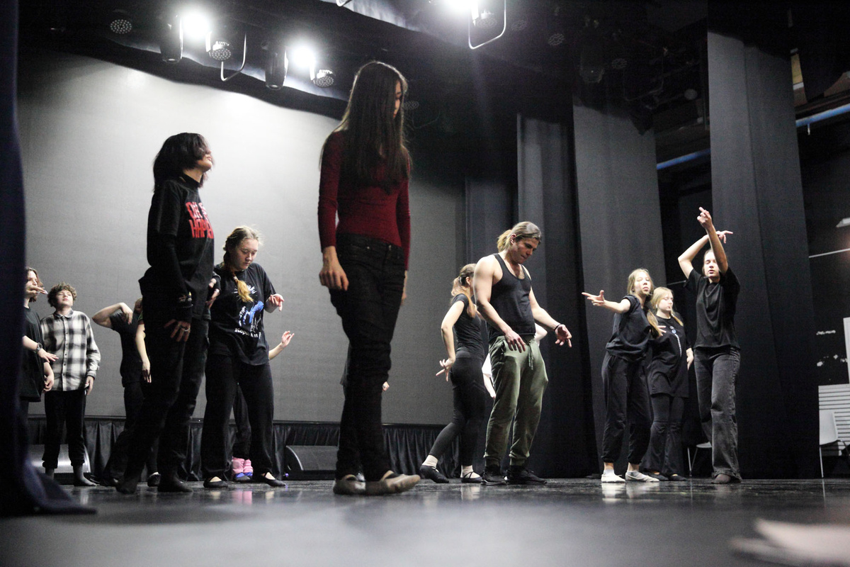 Репетиция НММТ "Лориэн", фото КЦ "Московский"