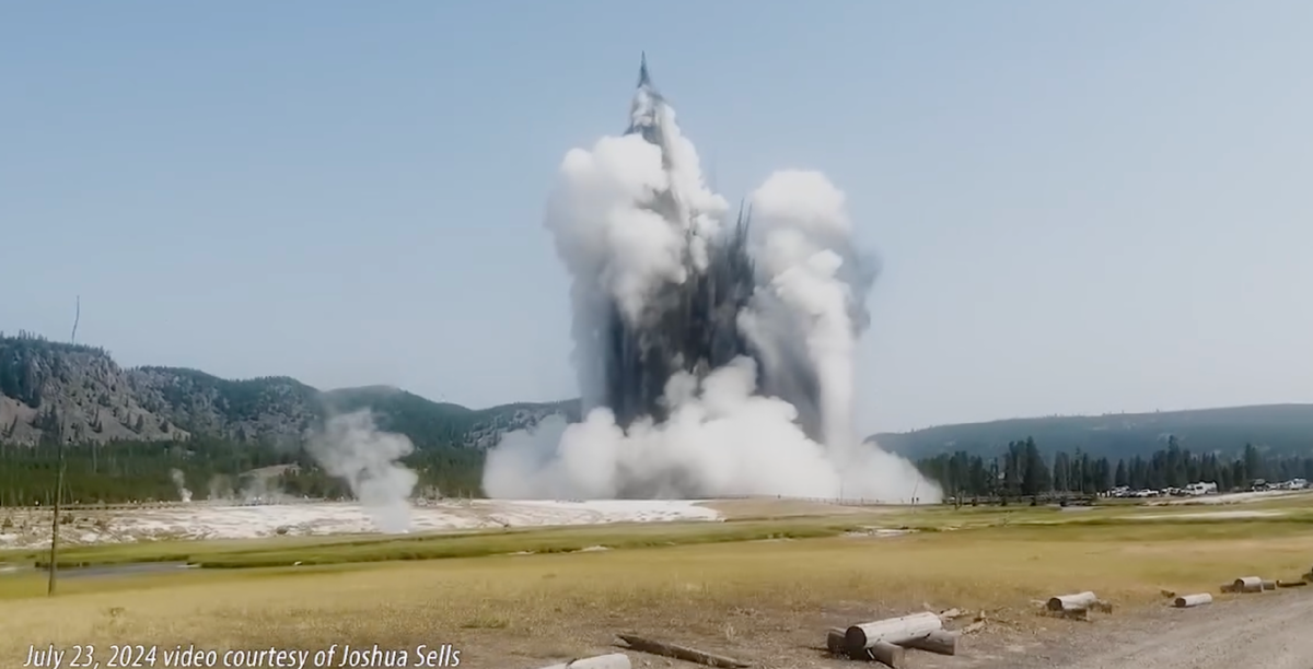Кадр из видео очевидцев