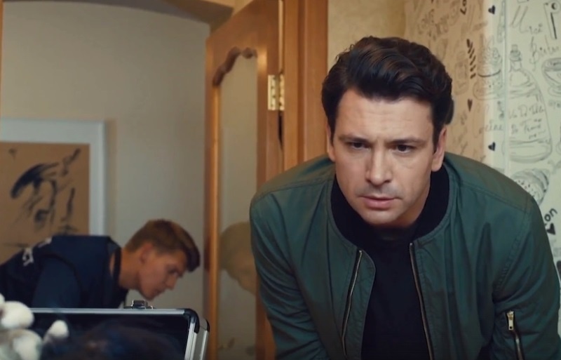 Актер Антон Хабаров