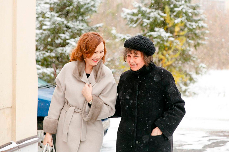    «Я понимала, что подняться до Губайдулиной, до ее уровня мышления, духовности крайне сложно. Честно скажу, мне это не удалось».   
Фото предоставлено центром современной музыки Софии Губайдулиной