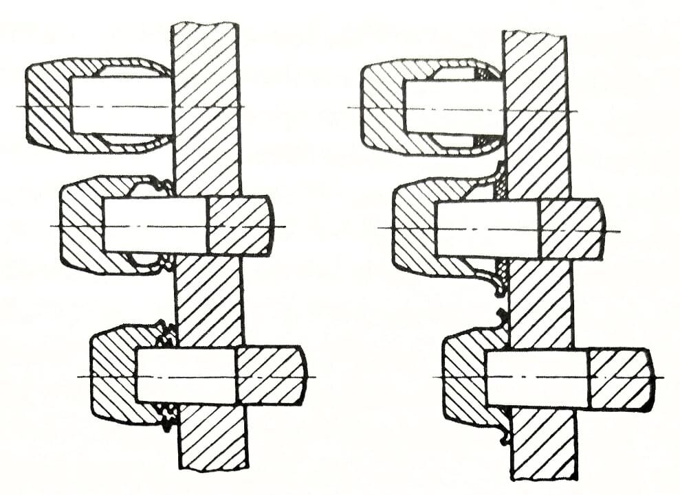 Процесс пробития преграды пулей первого образца (слева) и пулей второго образца (справа).