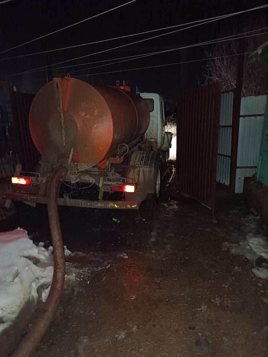     В Сорочинске талая вода хлынула на городские улицы Оренбуржье
📷    В Сорочинске талая вода хлынула на городские улицы Оренбуржье
