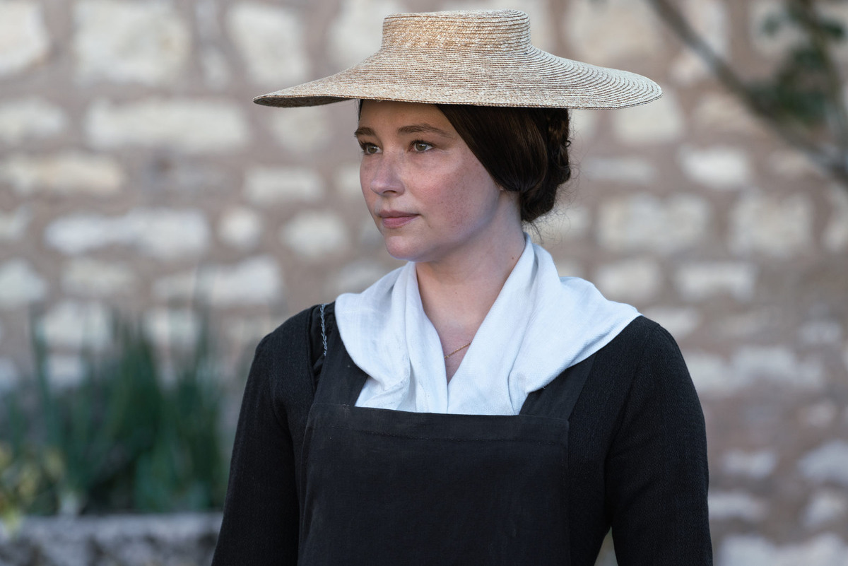 Барба-Николь Клико (Хейли Беннетт). 