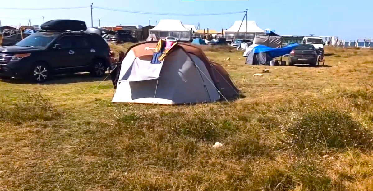Бесплатный автокемпинг в Оленевке.