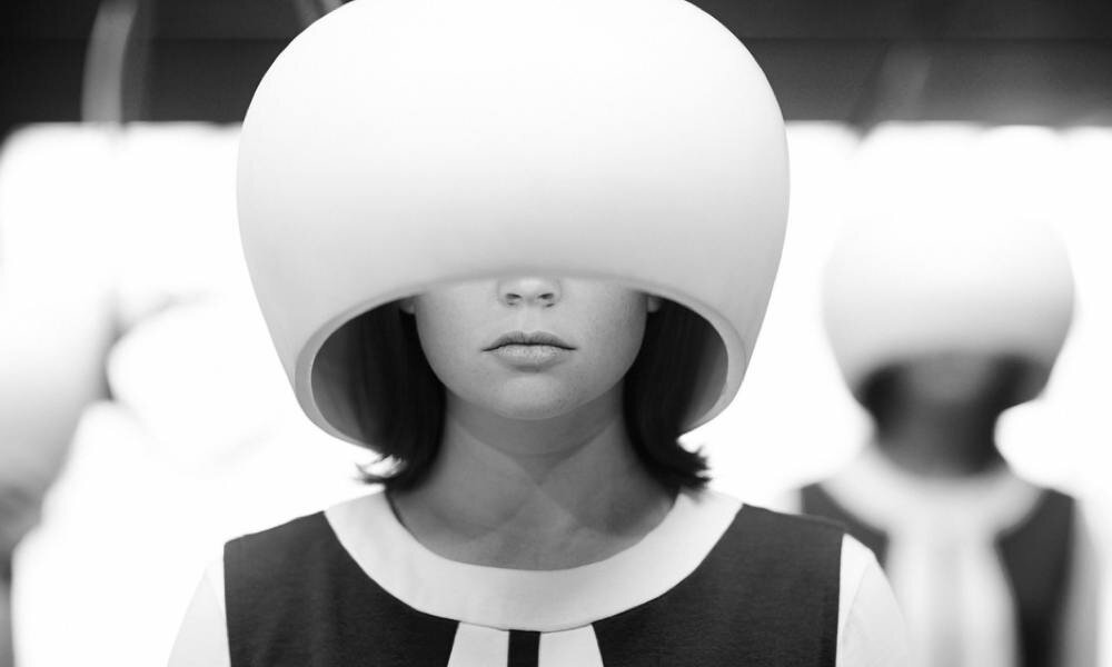 На картинке кадр из фильма Predestination (2014)