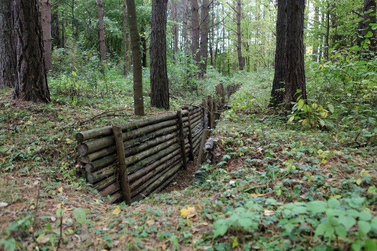 Только в начале 1944 года в партизанские отряды дезертировало 563 солдата