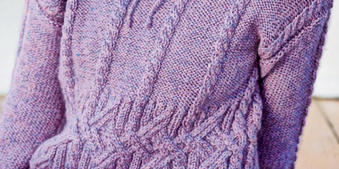 Три женских свитера на переменчивую весеннюю погоду. Описание и схемы