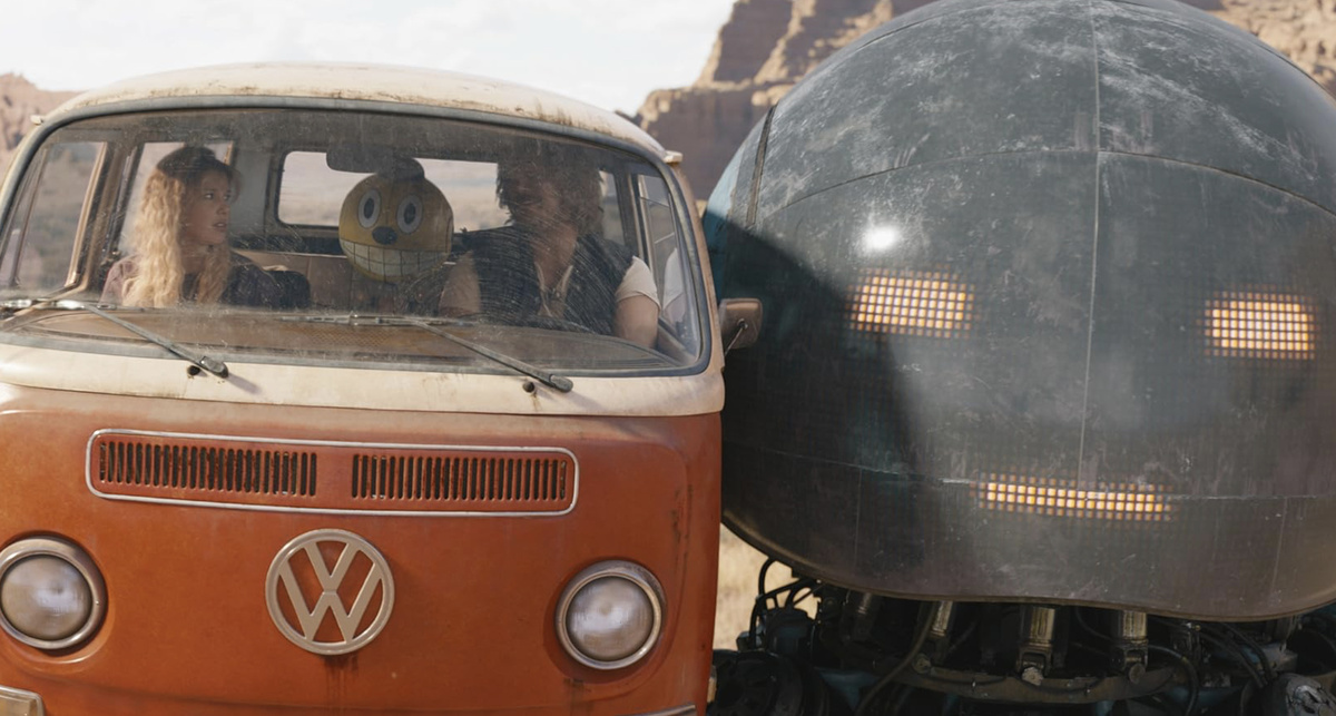 Кадр из фильма "Электрический штат"