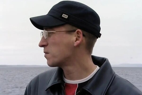 Йен маккеллен гэндальф властелин. Надпись не входить. Ты не пройдешь. Табличка входить не входить. Пеките блинцы глупцы гендальф.