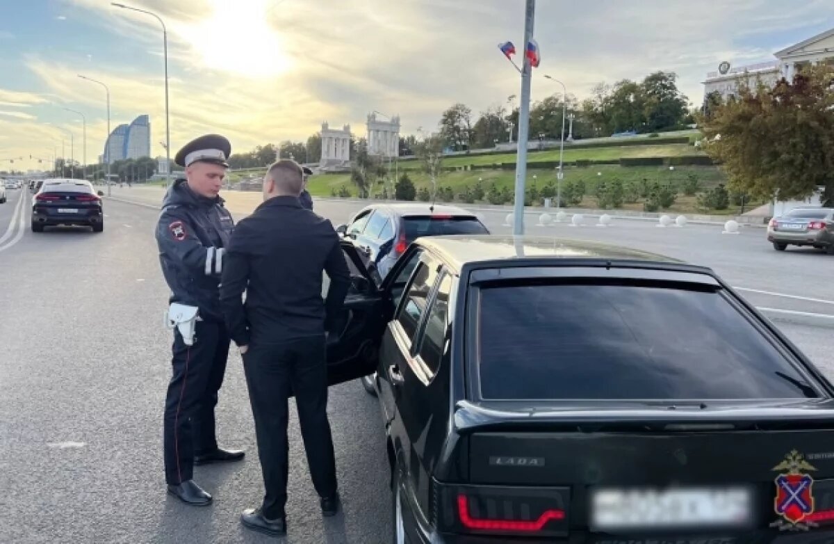    Массовую облаву на водителей устроили полицейские под Волгоградом