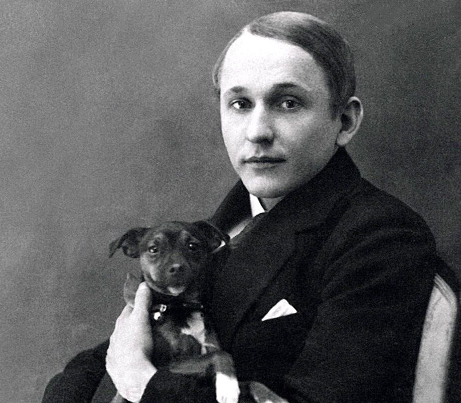 Источник : В Контакте