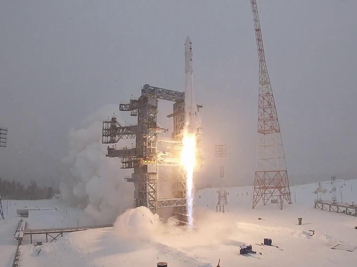    Пуск ракеты легкого класса "Ангара-1.2" с космодрома Плесецк© Минобороны России/Telegram