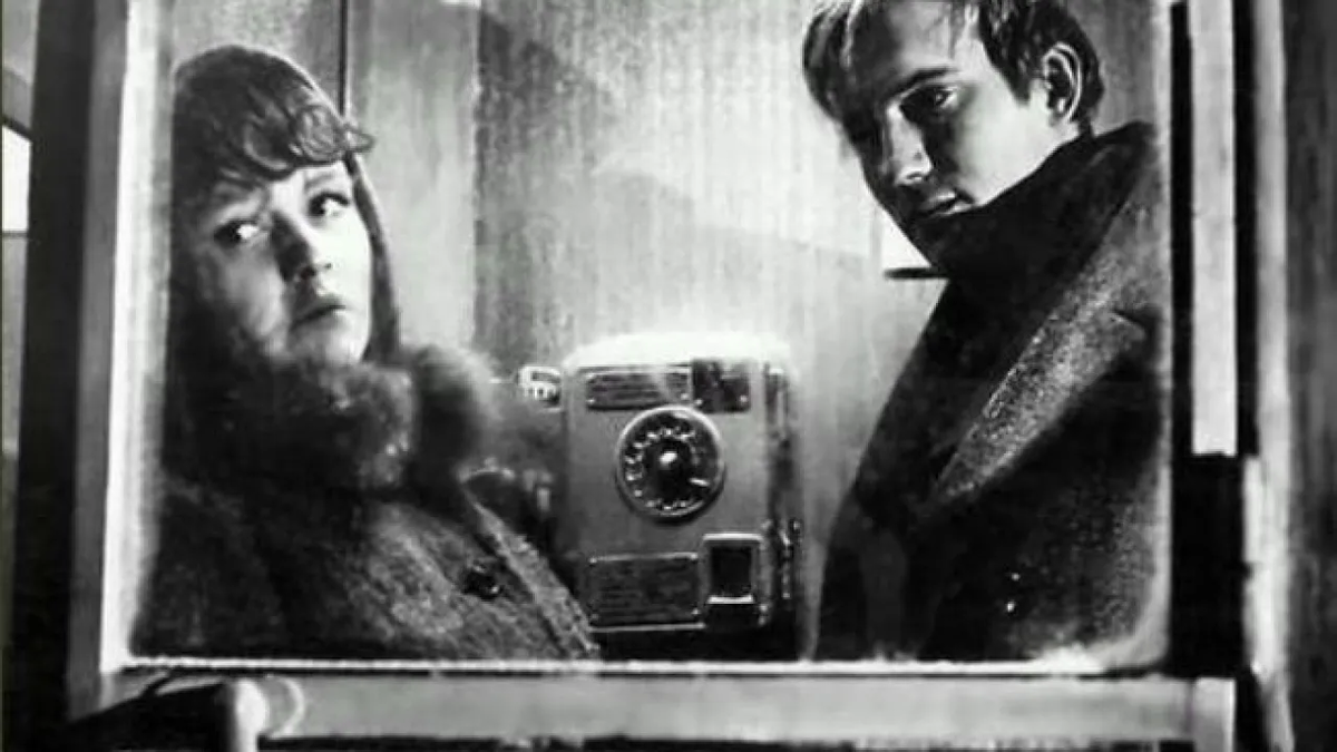 Евгений Киндинов и Мария Леонидова в фильме «Городской романс», 1970