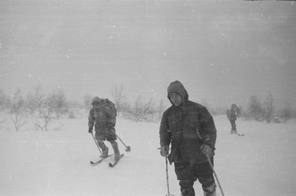 Первая попытка подъёма на перевал 31.01.59. Из открытого доступа 