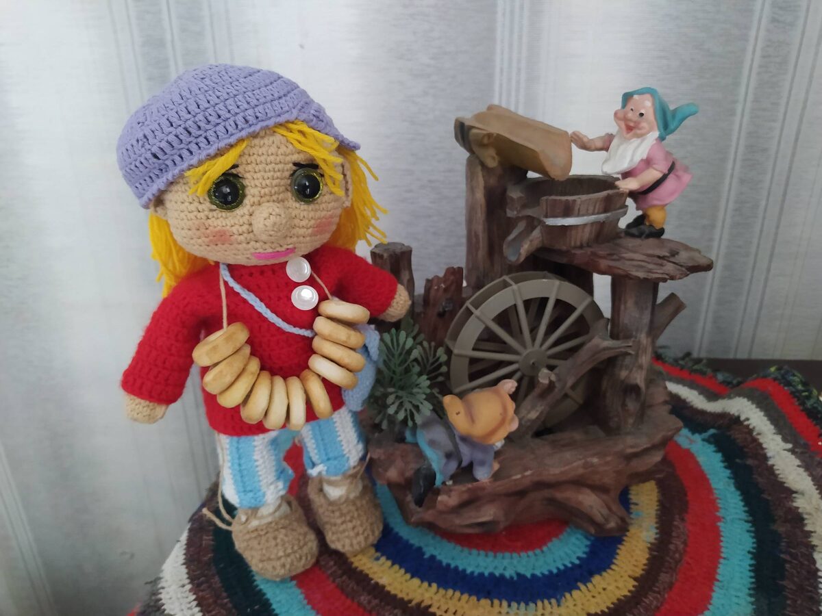 Фото и игрушка автора