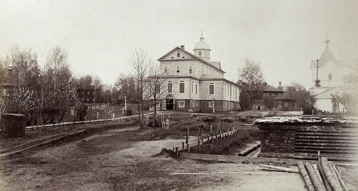 Вид на Дивеевский монастырь. Фотография, сделанная 1 июня 1907 года.