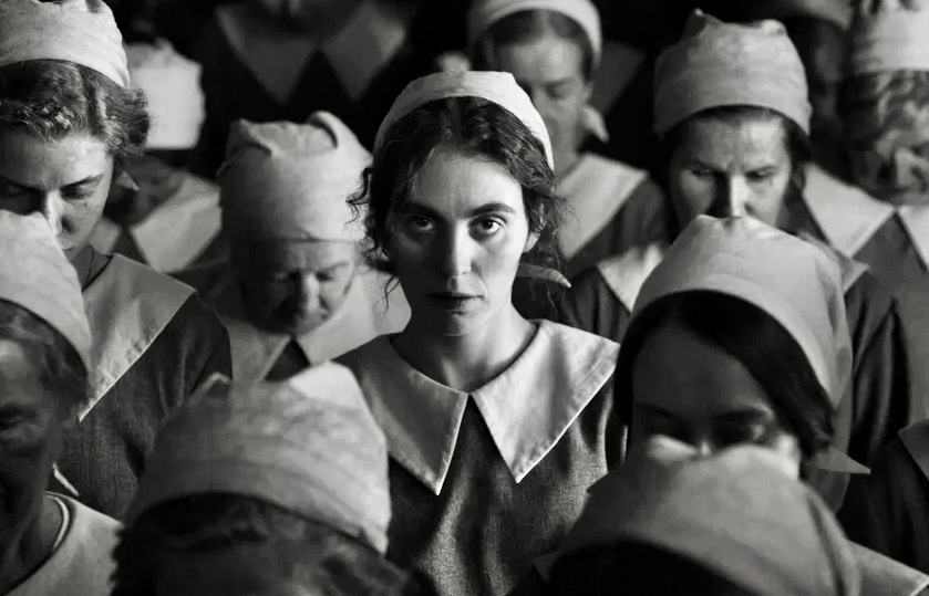 Драма, история. Дания, Польша, Швеция, Франция, Бельгия. В главных ролях: Виктория Кармен Сонн, Трине Дюрхольм, Хоаким Фьелструп, Бешир Зецири.