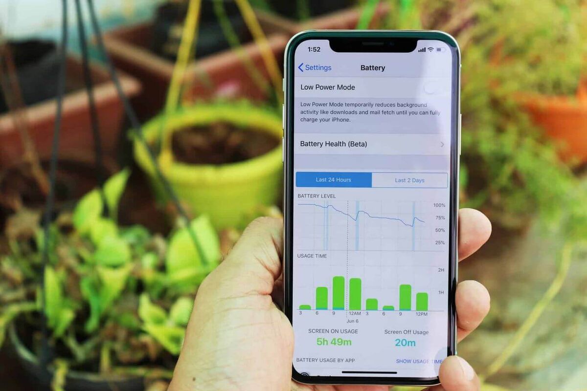    Разбираемся, как новая iOS 18.3.2 влияет на батарею разных iPhone. Фото: allthings.how