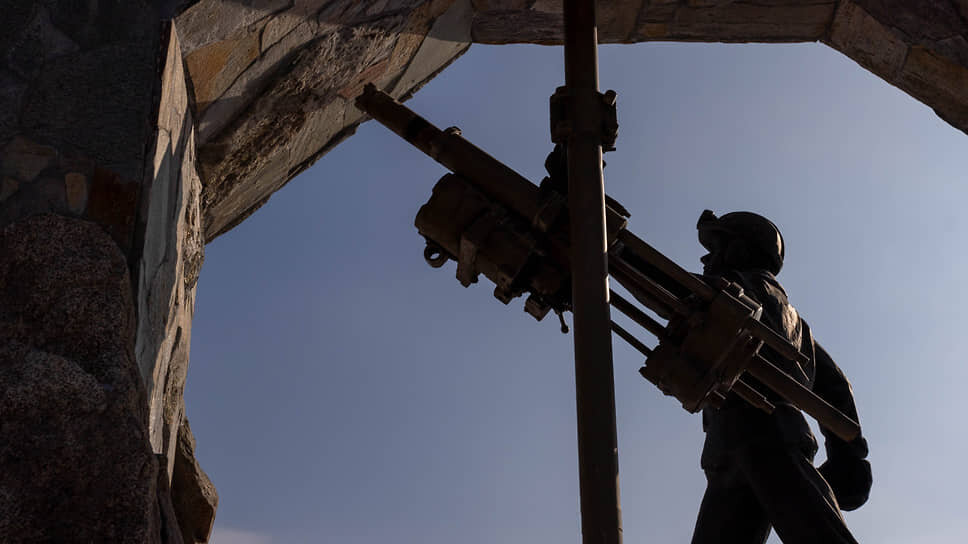 Монумент «Горняцкая слава» в городе Березовский.📷Фото: Марина Молдавская / Коммерсантъ