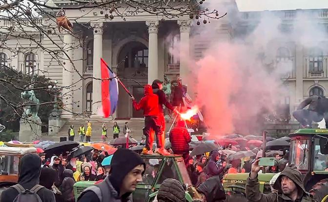 "Майдан" в Белграде: Александр Вучич отбил самую мощную атаку, но вряд ли она была последней