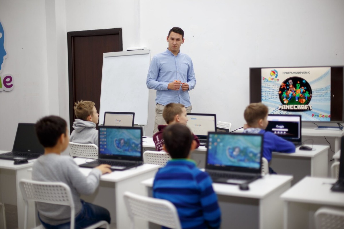    Т-Банк Образование запускает бесплатный курс информатики для школьников