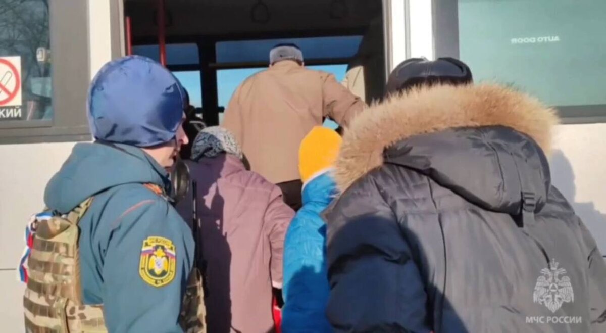    395 человек вывезли из Суджанского района Курской области