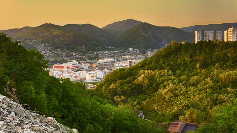    Туапсинский НПЗ / Maximcofetea, Wikipedia.org