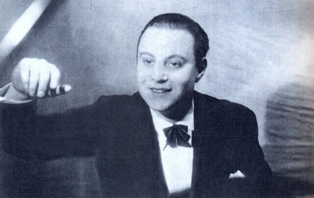 Отец Андрея Миронова Александр Менакер
