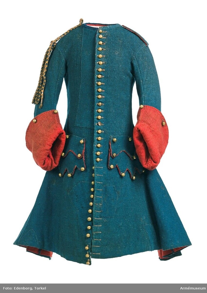 Драгунский жюстокор 1680-х годов французского покроя. Музей армии, Стокгольм.