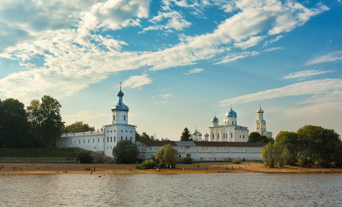 Свято-Юрьев монастырь