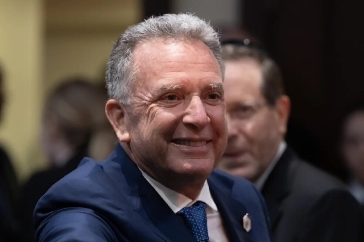    Уиткофф: США не обсуждают с РФ прекращение огня в Курской области