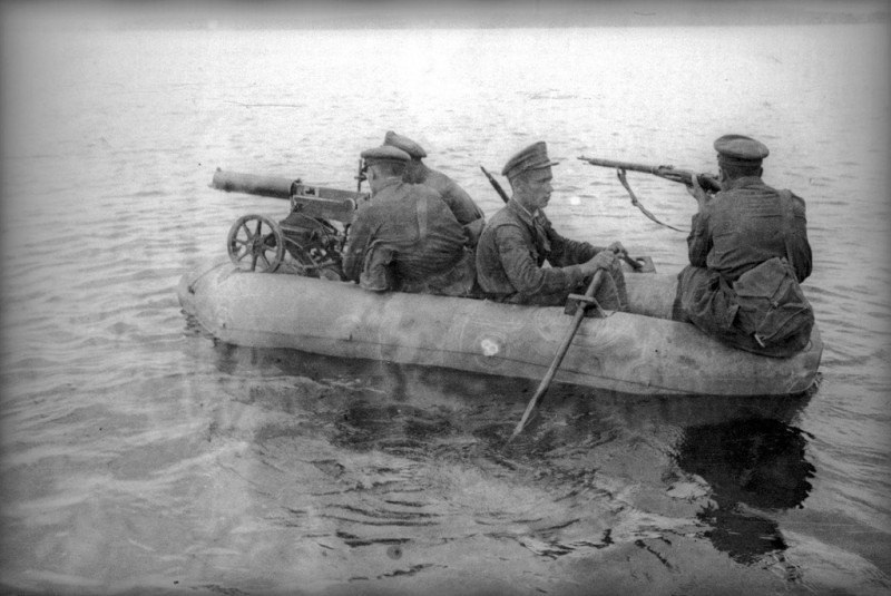 Форсирование реки Днепр 