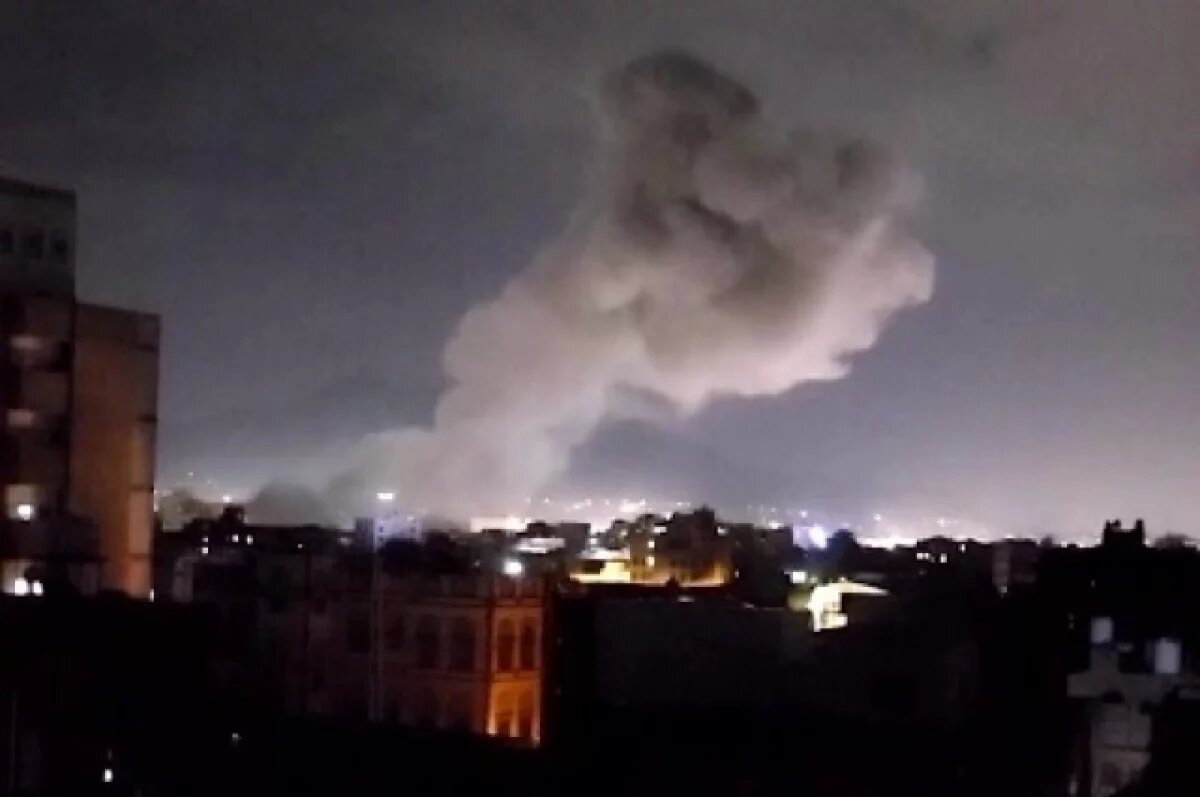    США ударили по захваченному хуситами судну Galaxy Leader