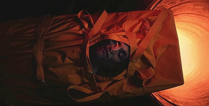 Дороги все до одной приводят сюда - в дом вечного сна, в крематорий.