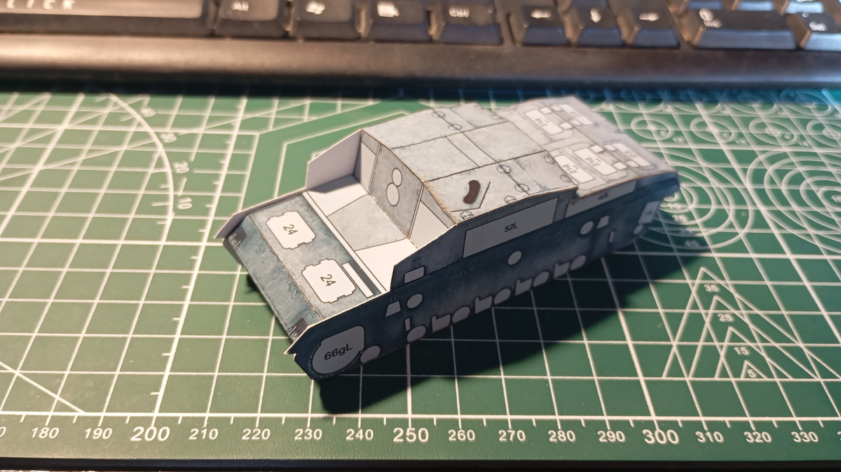 Крыша на месте.