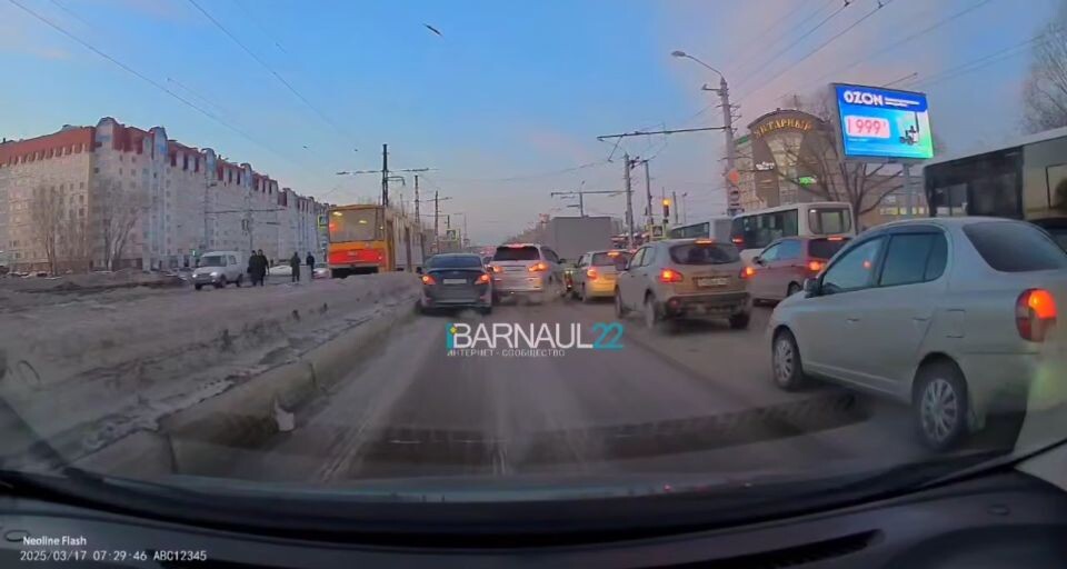    ДТП в Барнауле . Источник: Barnaul 22