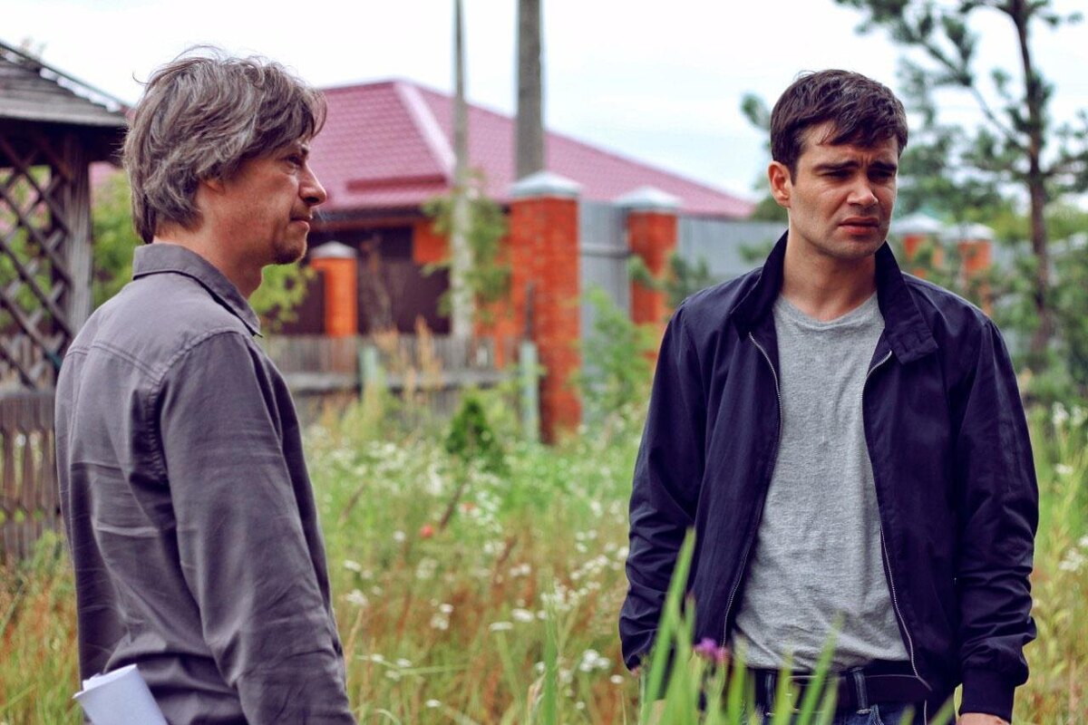 Кирилл Пирогов и Пётр Фёдоров в сериале "Территория"