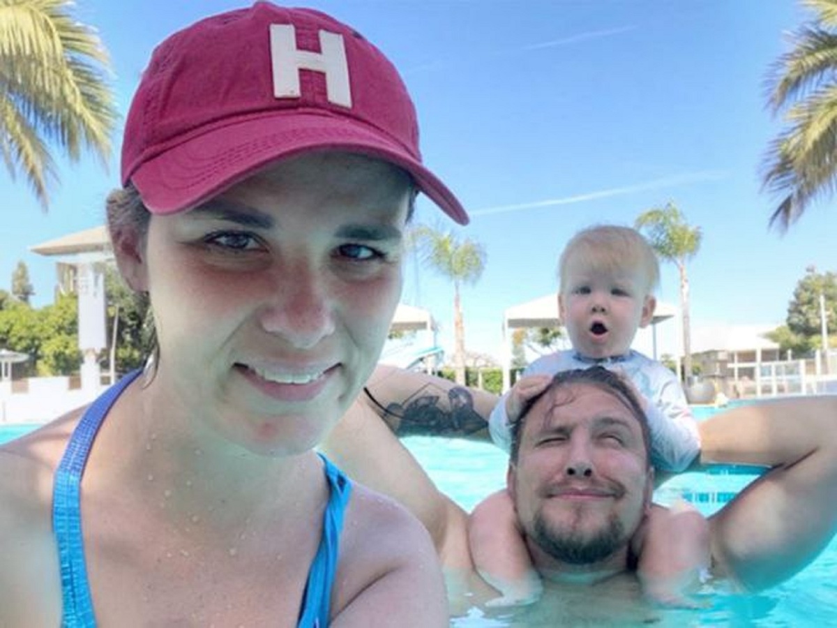 Катя Токарева с мужем и сыном. Фото: соцсети Кати Токаревой 