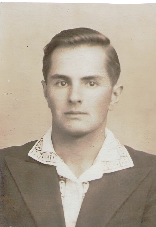 Валерий Ожогин в 1941 году