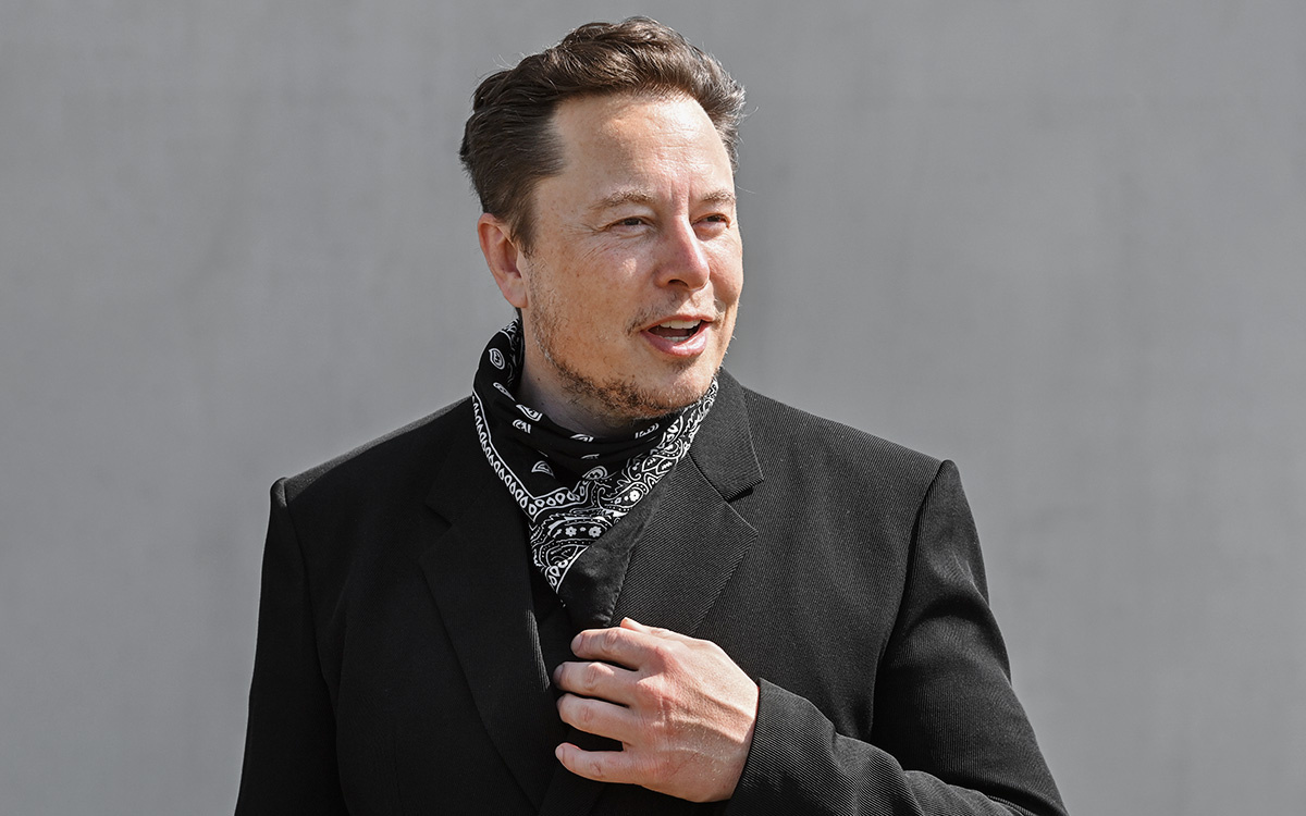 Илон Маск
