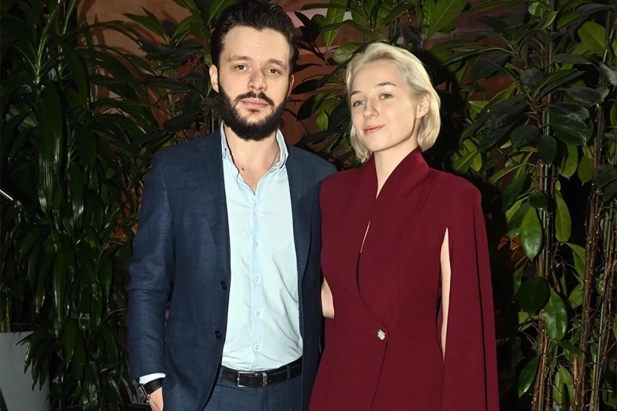 Дочь Волочковой с будущим мужем