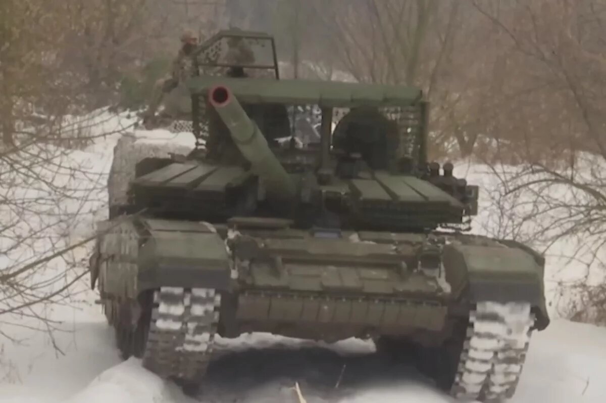    Российский танк Т-72Б3М выдержал 18 атак беспилотников ВСУ под Часовым Яром