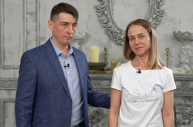 На фото: Психосоматолог Василенко Вадим Михайлович с пациенткой, оставившей отзыв