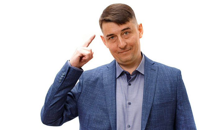 На фото: Психосоматолог Вадим Василенко, считает отзывы от пациентов важным инструментом для работы