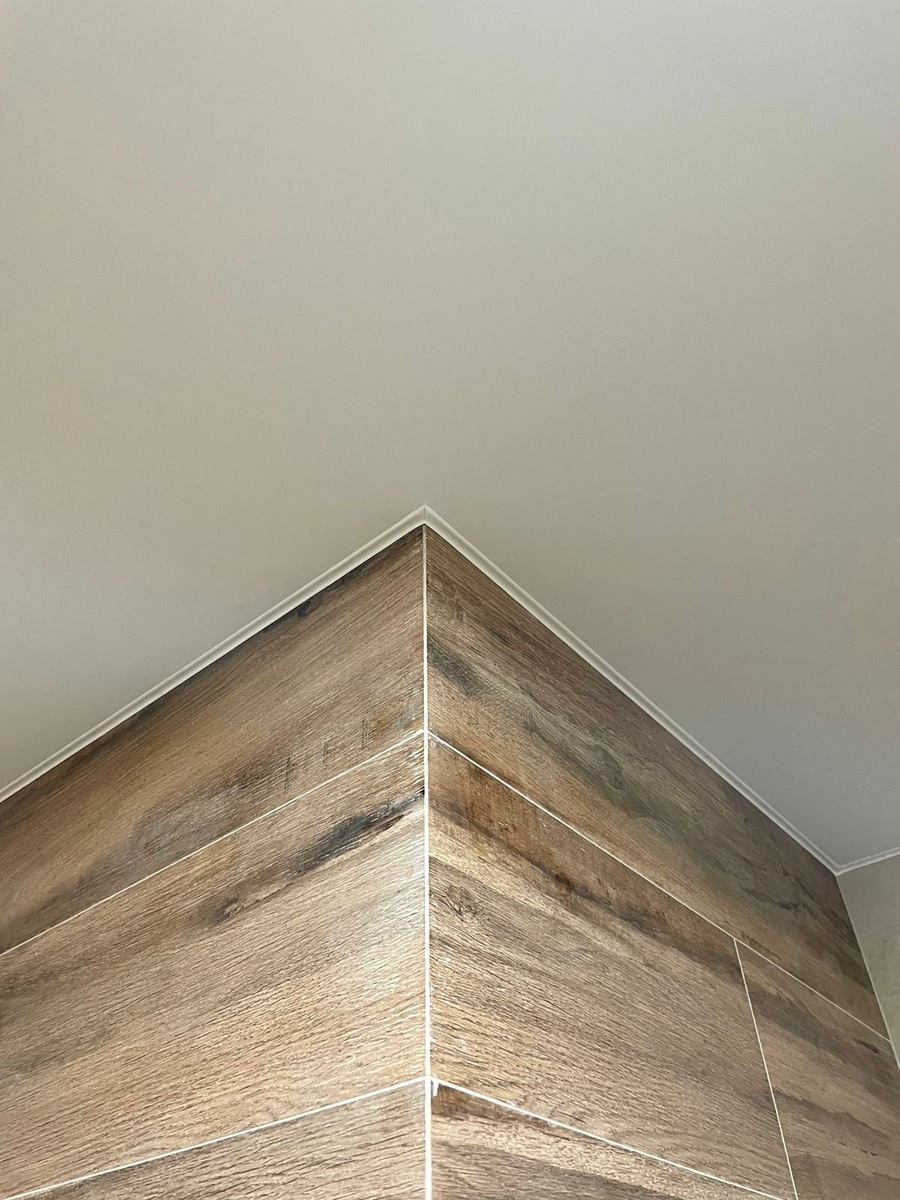 Классический профиль со вставкой