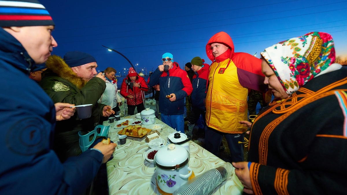    В Ханты-Мансийске между спортивными соревнованиями провели «бульонный ритуал»