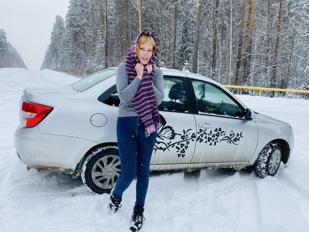 Можно и в лесу погулять, и фотосессию устроить - лишь бы не работать